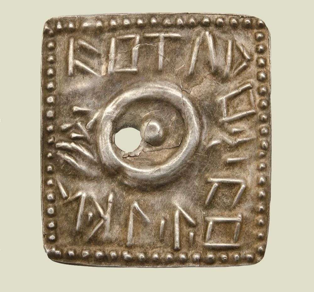 Following Athena and Minerva in Posočje - Heritage and the Power of the ...